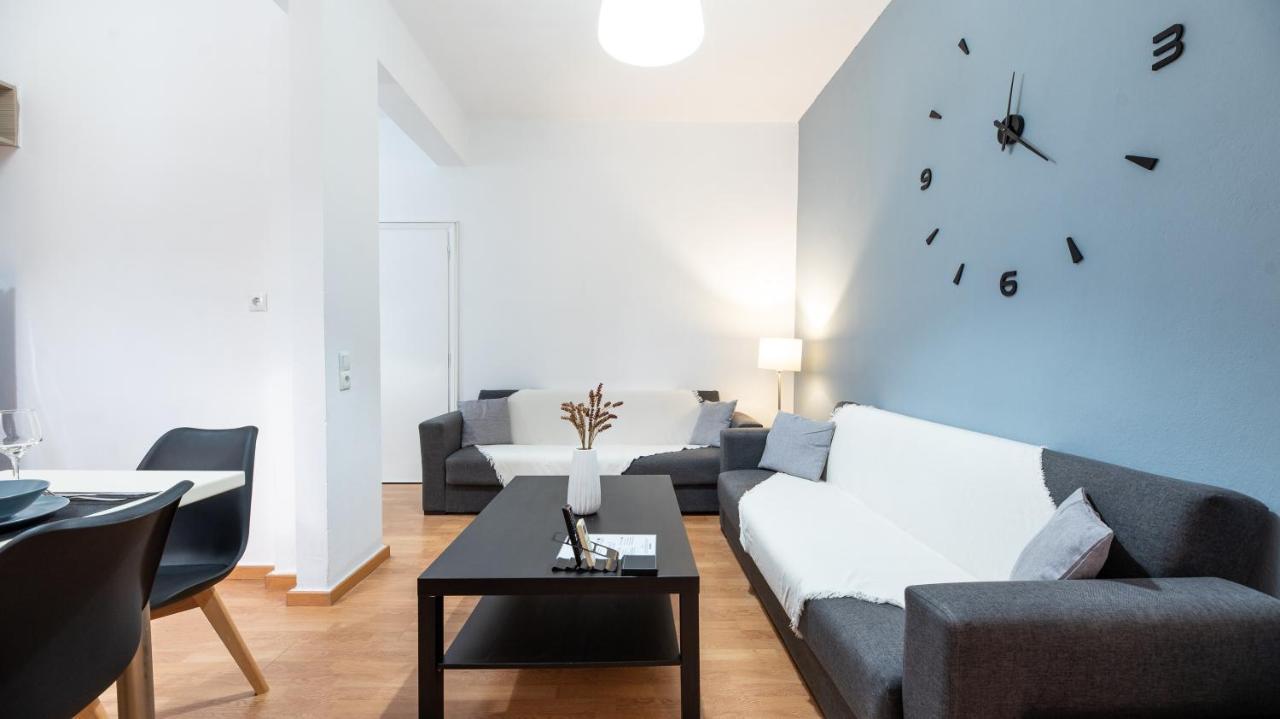 Aelia Apartment Artemida  Exterior photo