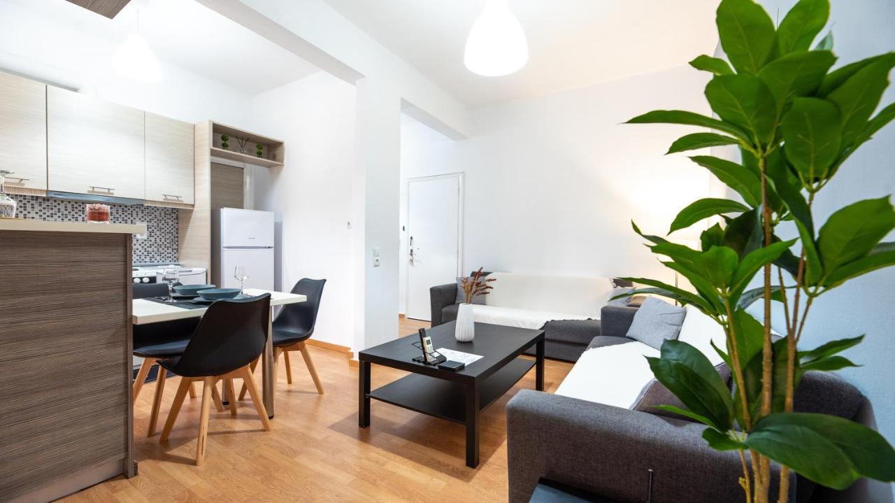 Aelia Apartment Artemida  Exterior photo